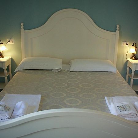 Vila Sejuda Hotel Peschici Ngoại thất bức ảnh
