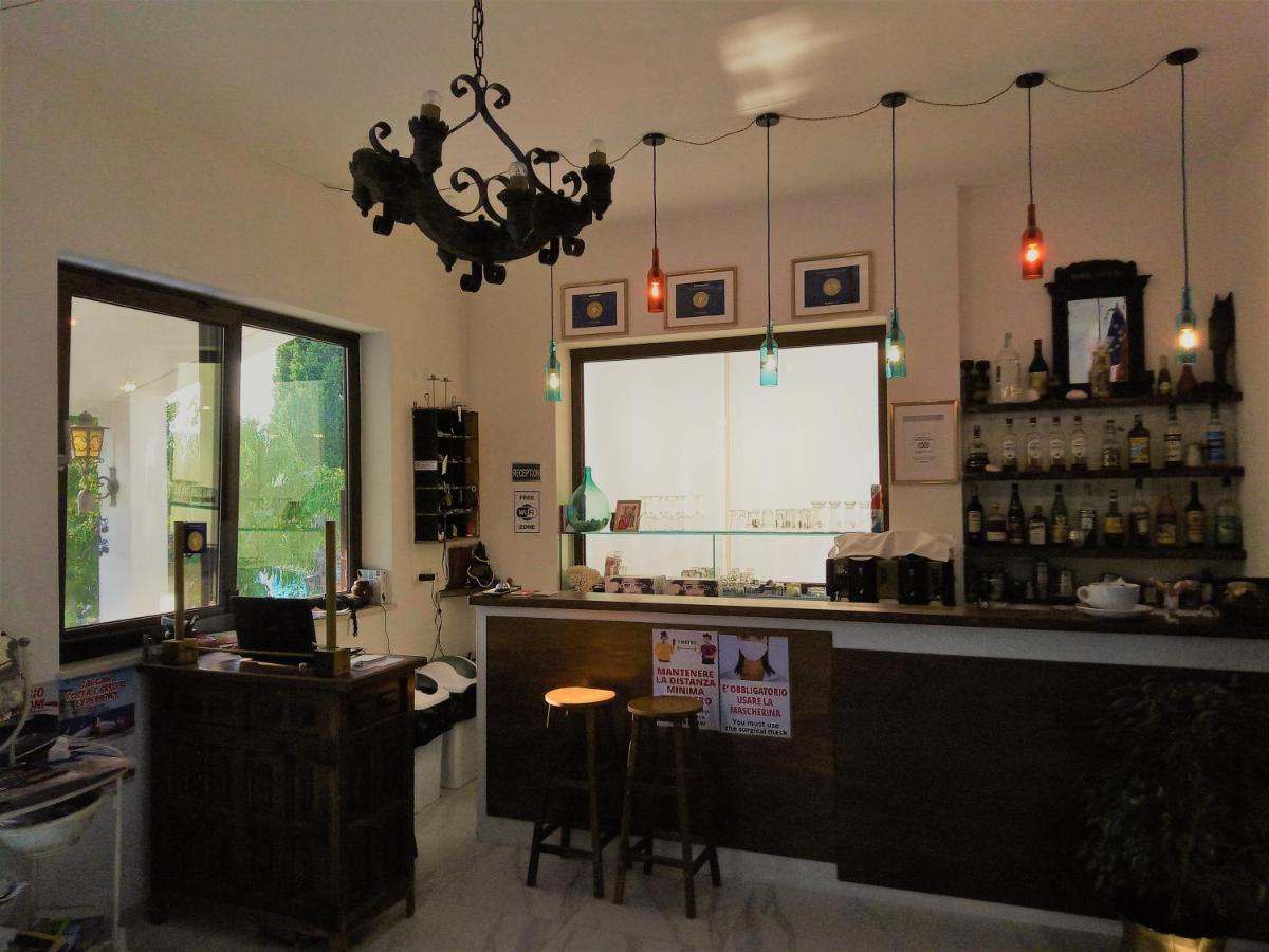 Vila Sejuda Hotel Peschici Ngoại thất bức ảnh