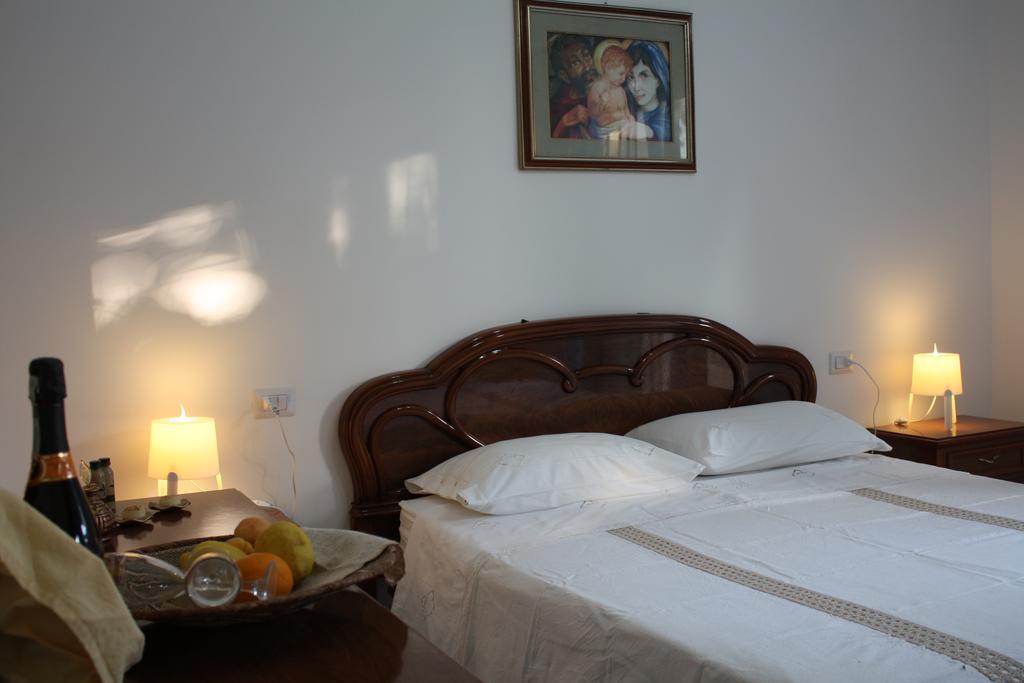 Vila Sejuda Hotel Peschici Ngoại thất bức ảnh