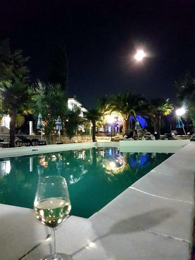 Vila Sejuda Hotel Peschici Ngoại thất bức ảnh